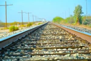 train-tracks-path-travel