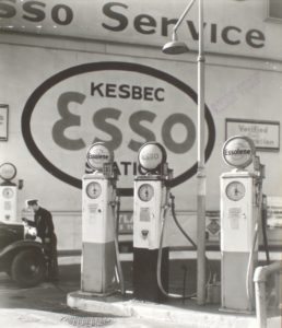 gasoline-gas-oil-gas-station-pump-esso