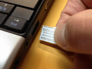 Intellipaper Disposable USB card crowdfunded on Indiegogo