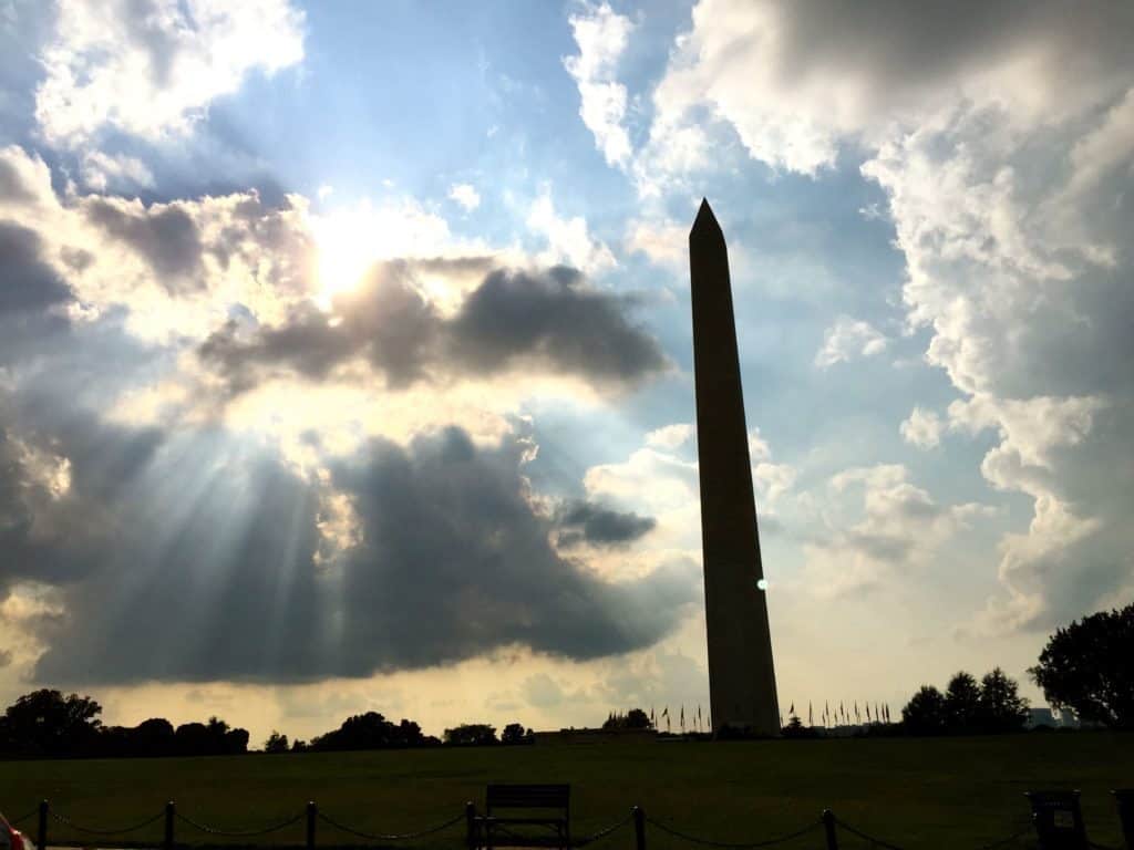 Coinbase Might Pull Its Backing from Key Market Structure Bill Impacting Stablecoin Transactions