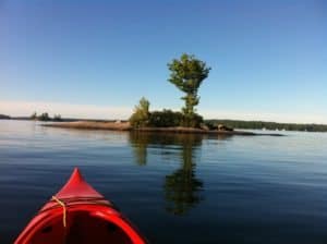 canada kayak Lake Island