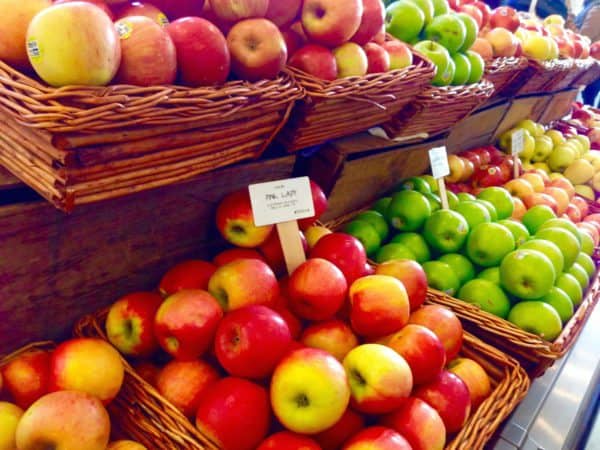 Apples Fruit Food Market Red