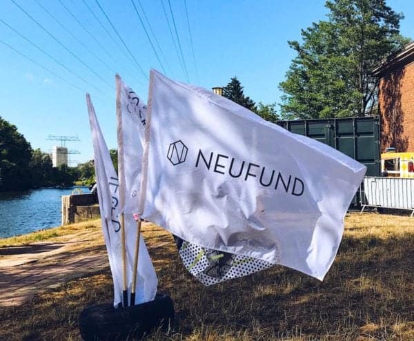 Neufund Flags