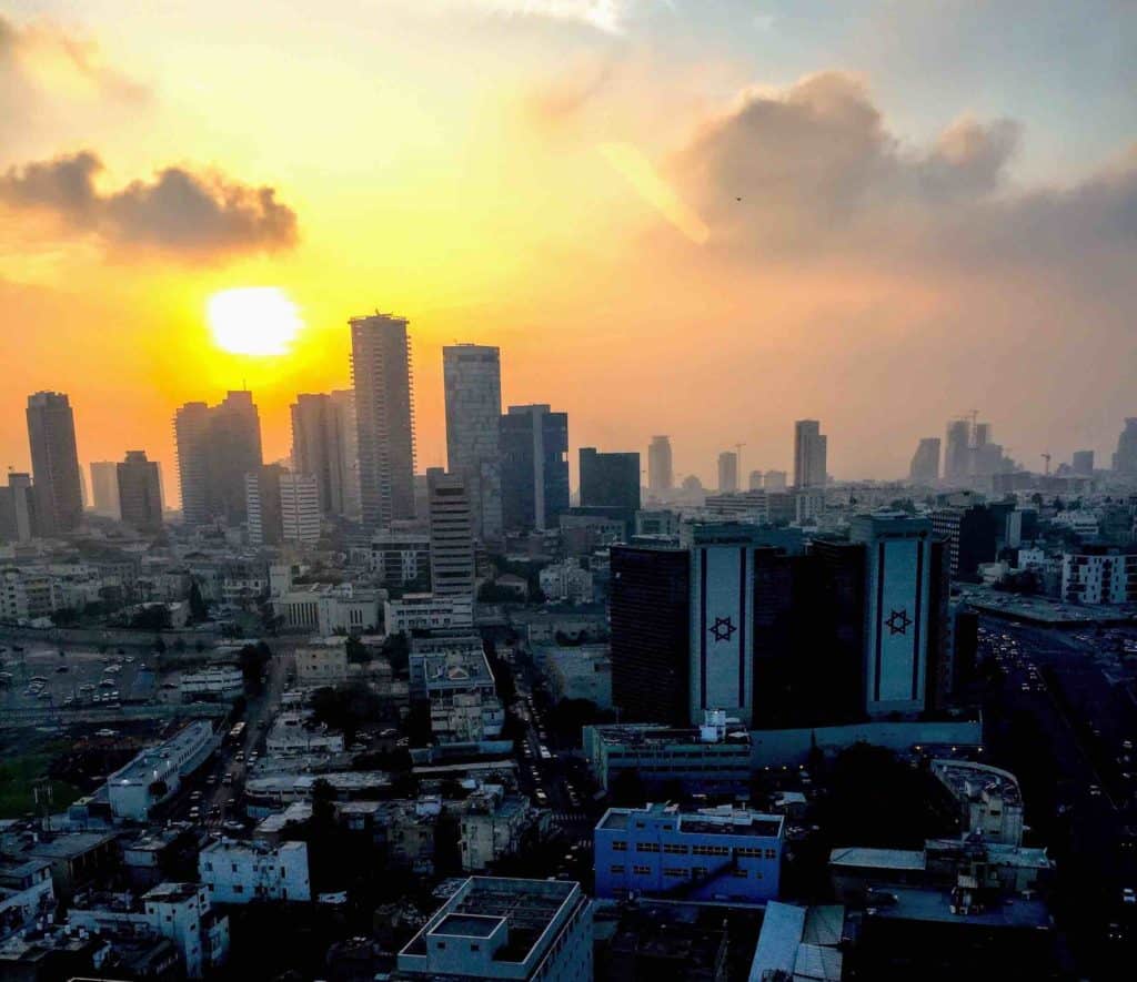 Israel’s Bank Leumi Partners with Galaxy Digital to Enable Bitcoin, Ethereum, Solana Trading