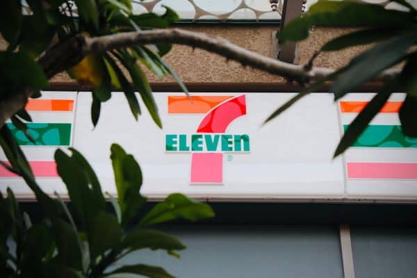 7-Eleven unsplash