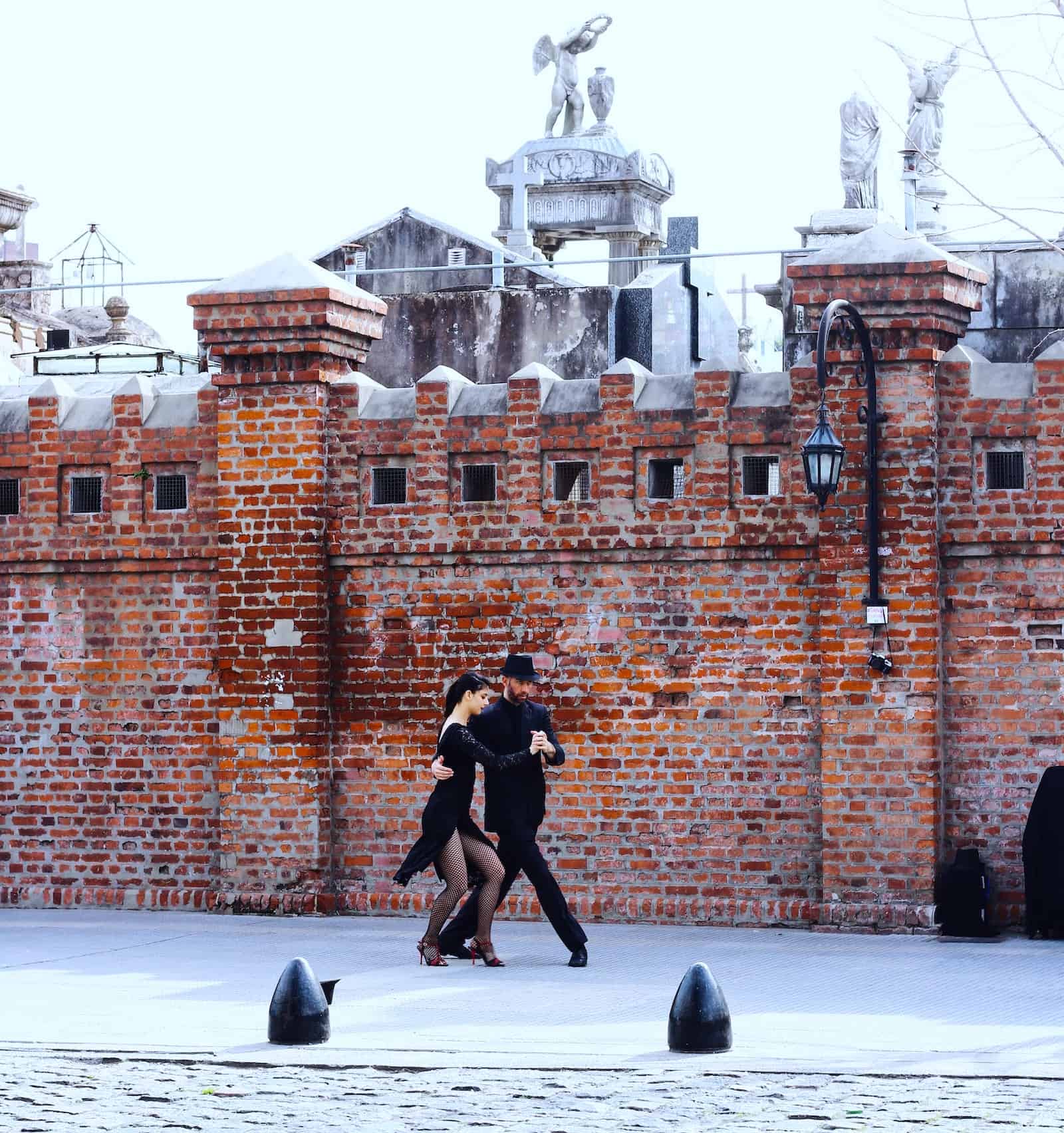 Alain yacine crypto.com (90) foto